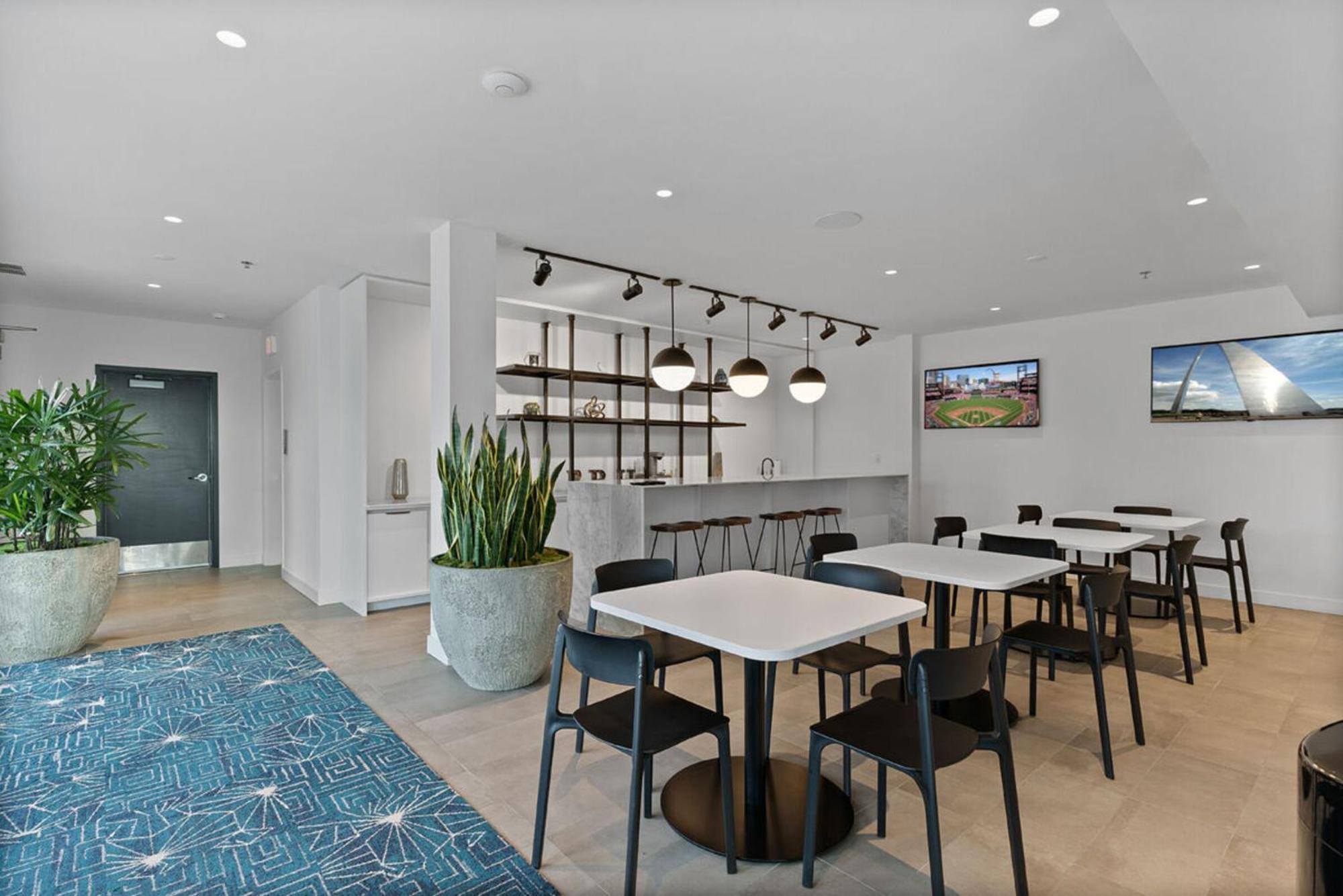 St Louis Cardinals Apartments By Barsala Saint Louis Luaran gambar